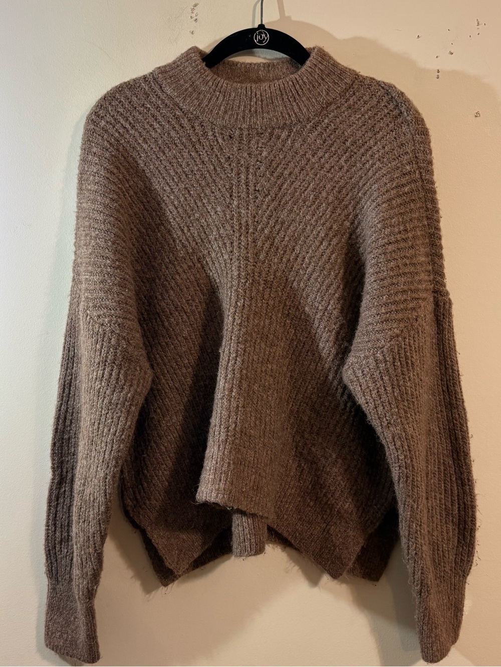 Abercrombie & Fitch sweater women’s medium brown ribbed Cozy Oversized Brown